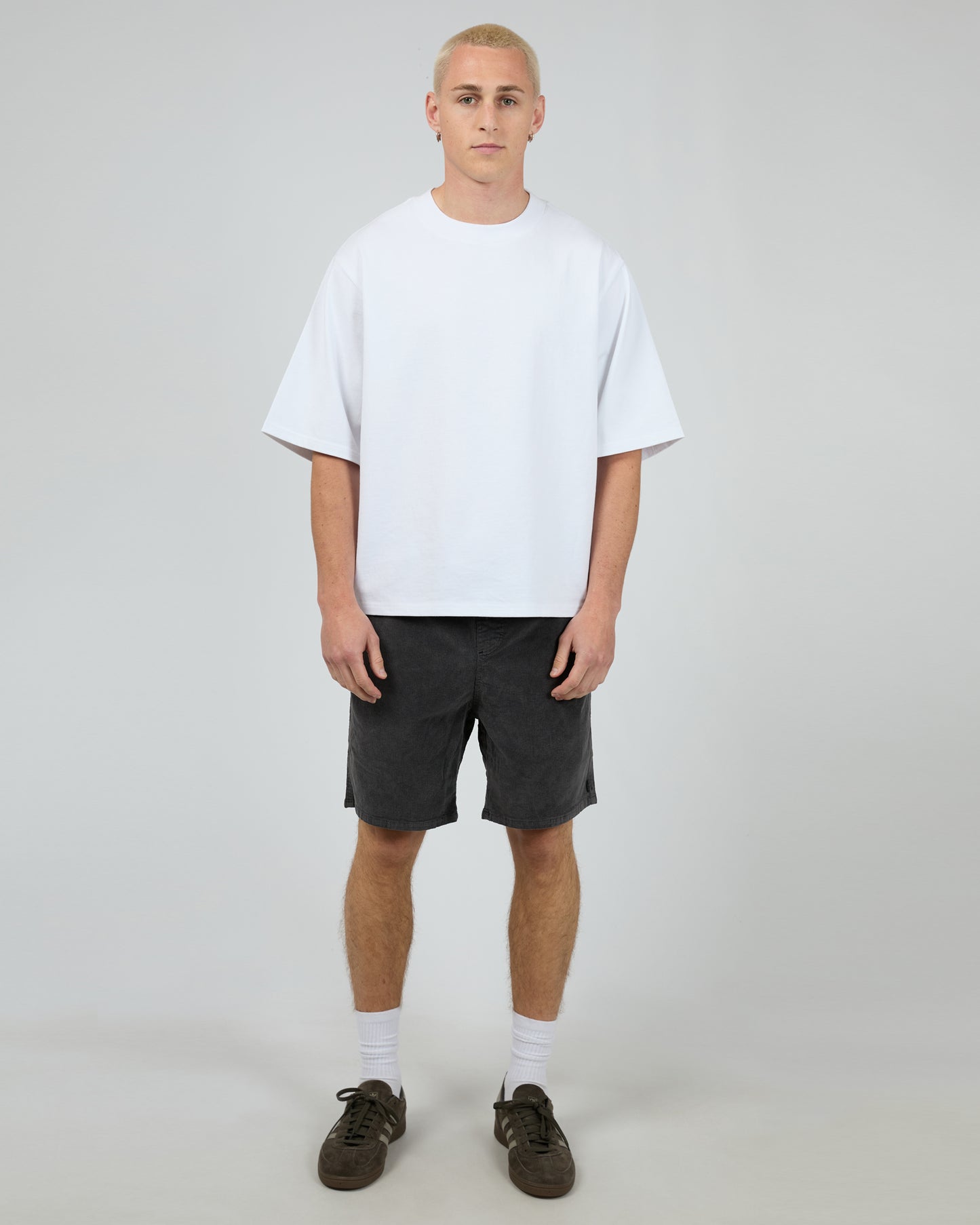 Cord Short - Washed Black