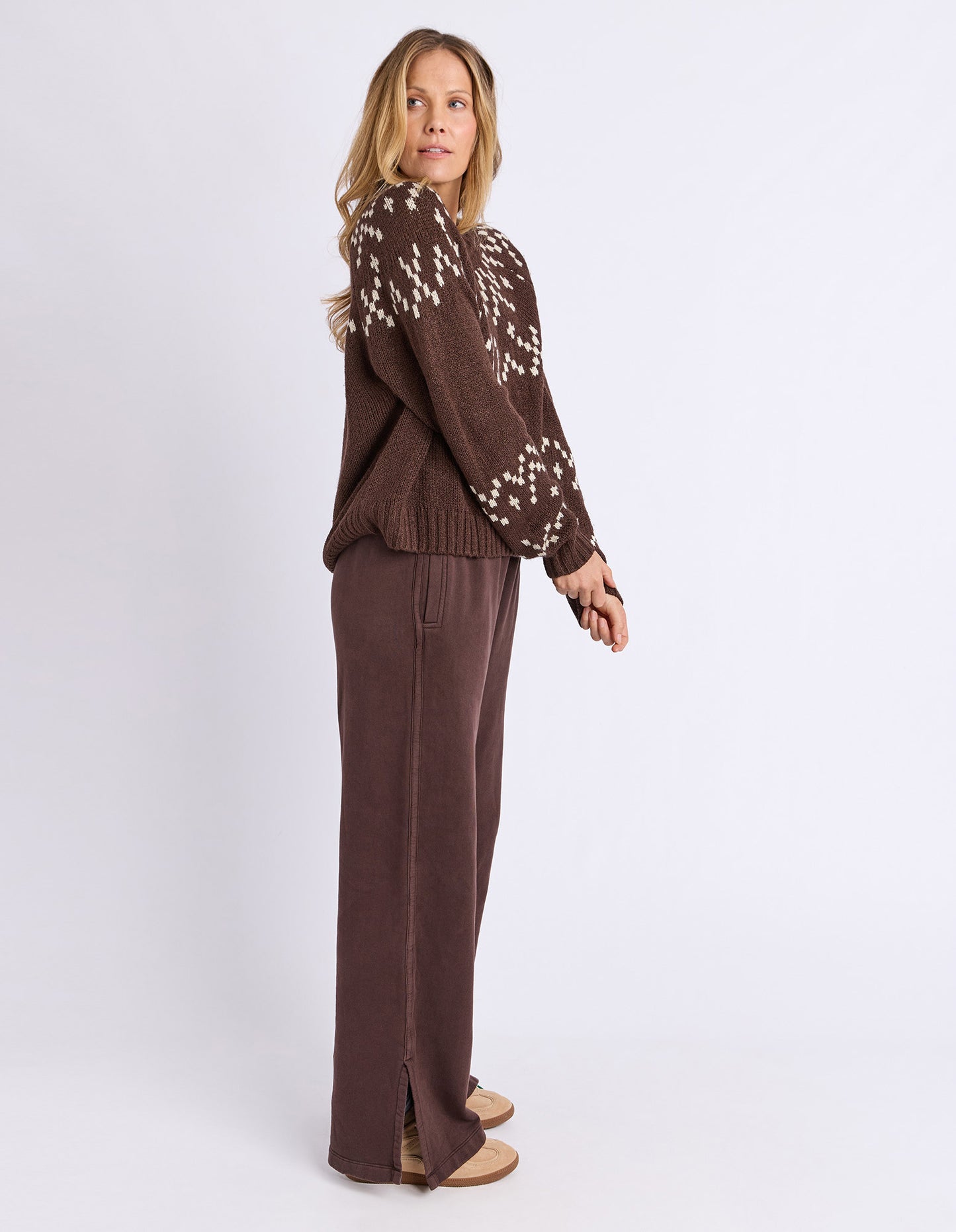 Polar Knit Crew - Coffee