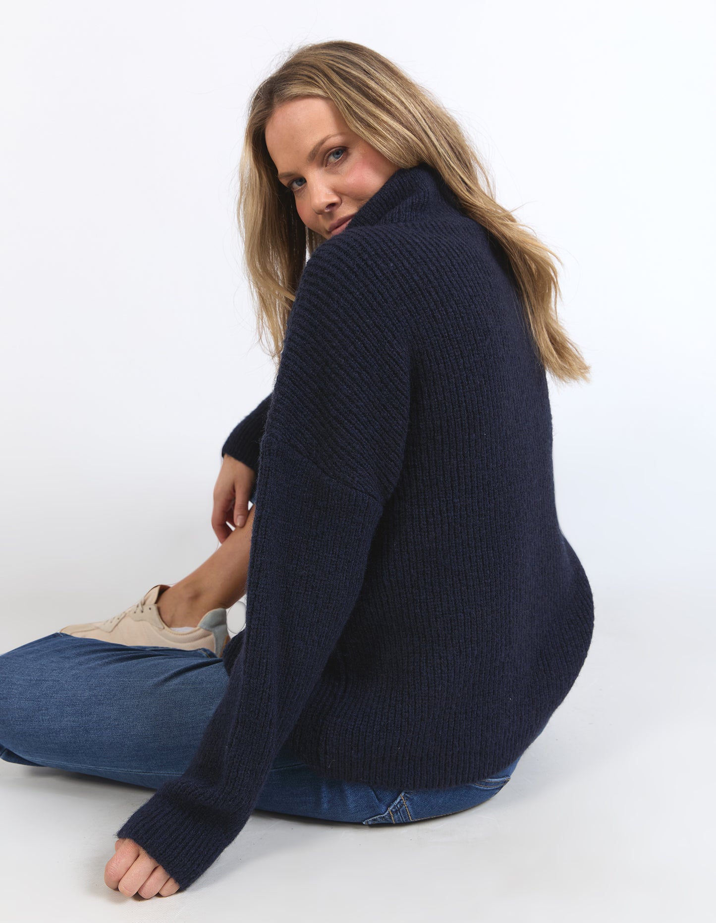 Bron Button Knit - Navy
