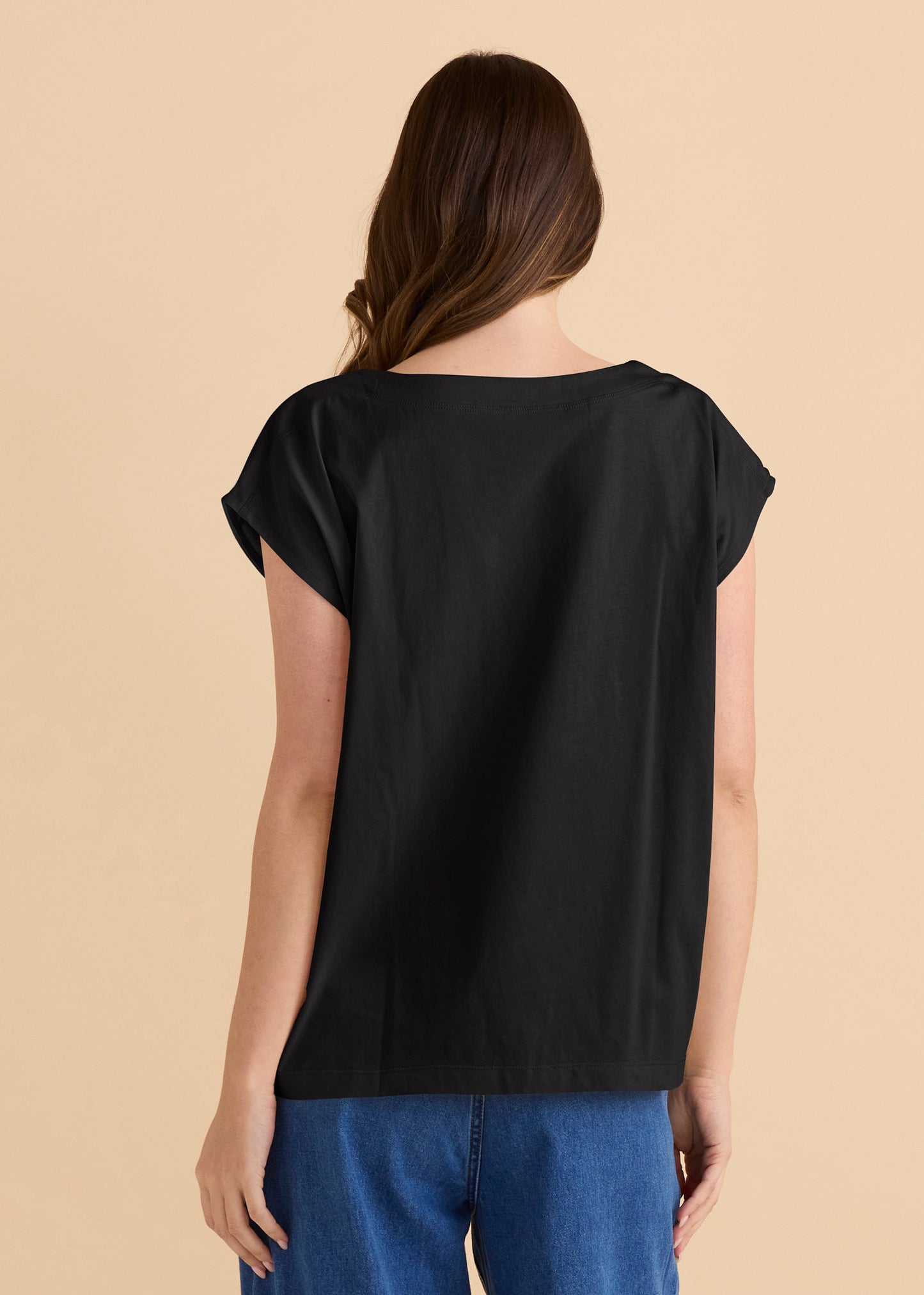 Beth Boatneck Tee - Black