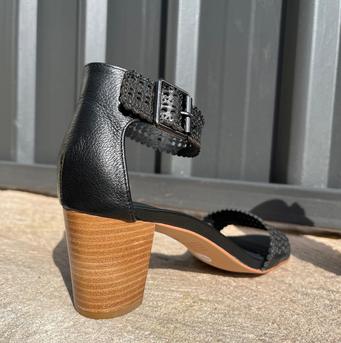 Cosmal Heels - Black & Natural