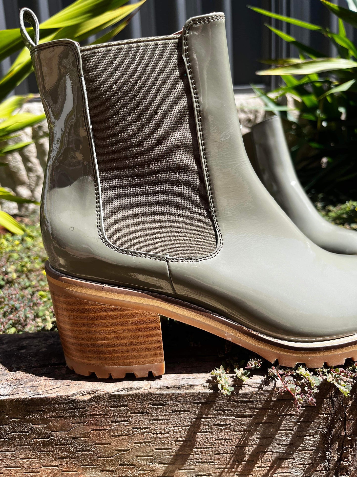Biscoti Patent Leather Boots - Olive