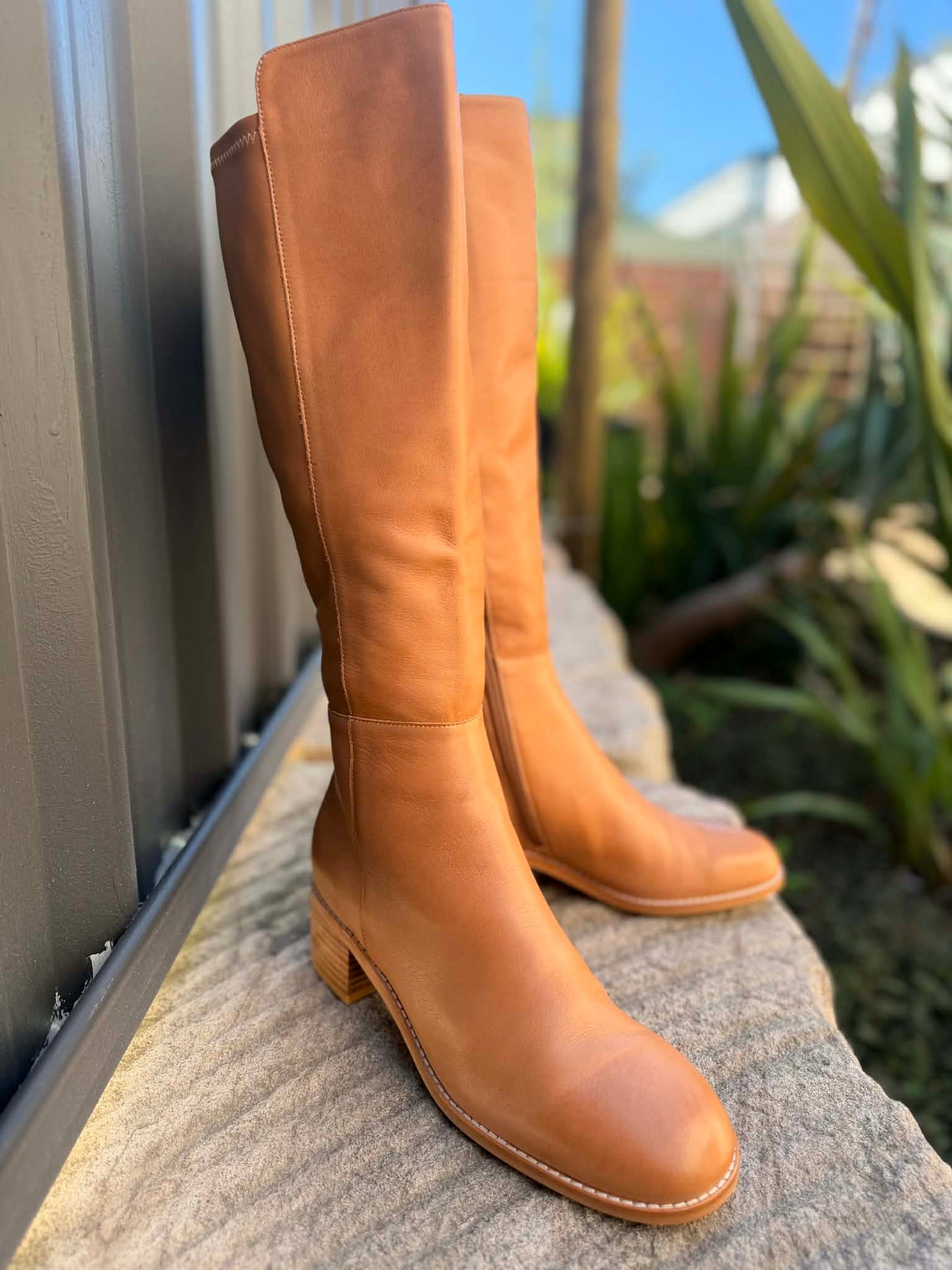 Ronel - Dark Tan