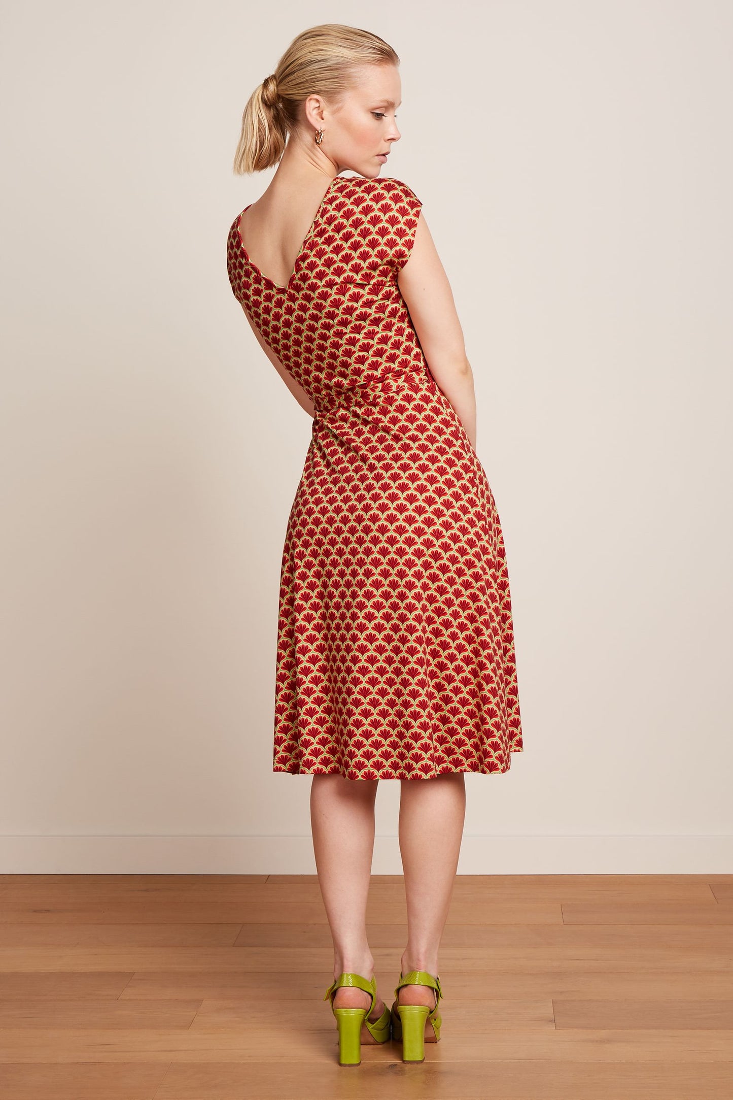 Mira Dress - Touche True Red