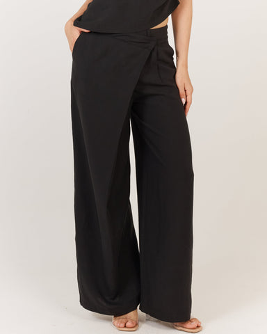 Sandara Pant - Black
