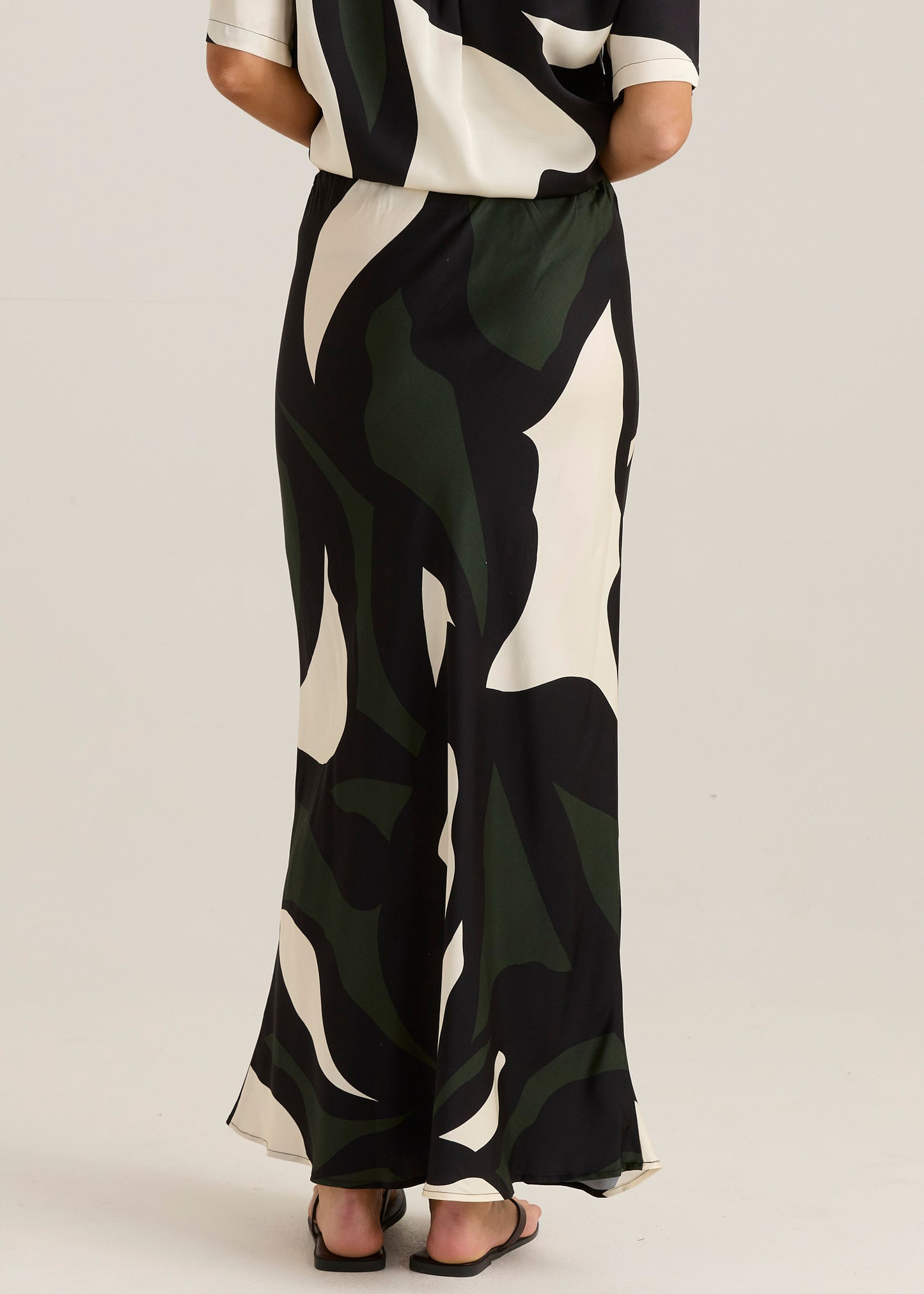 Tarni Satin Slip Skirt - Iris Abstract