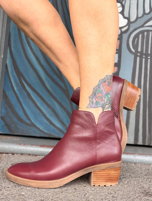 Liem - Burgundy
