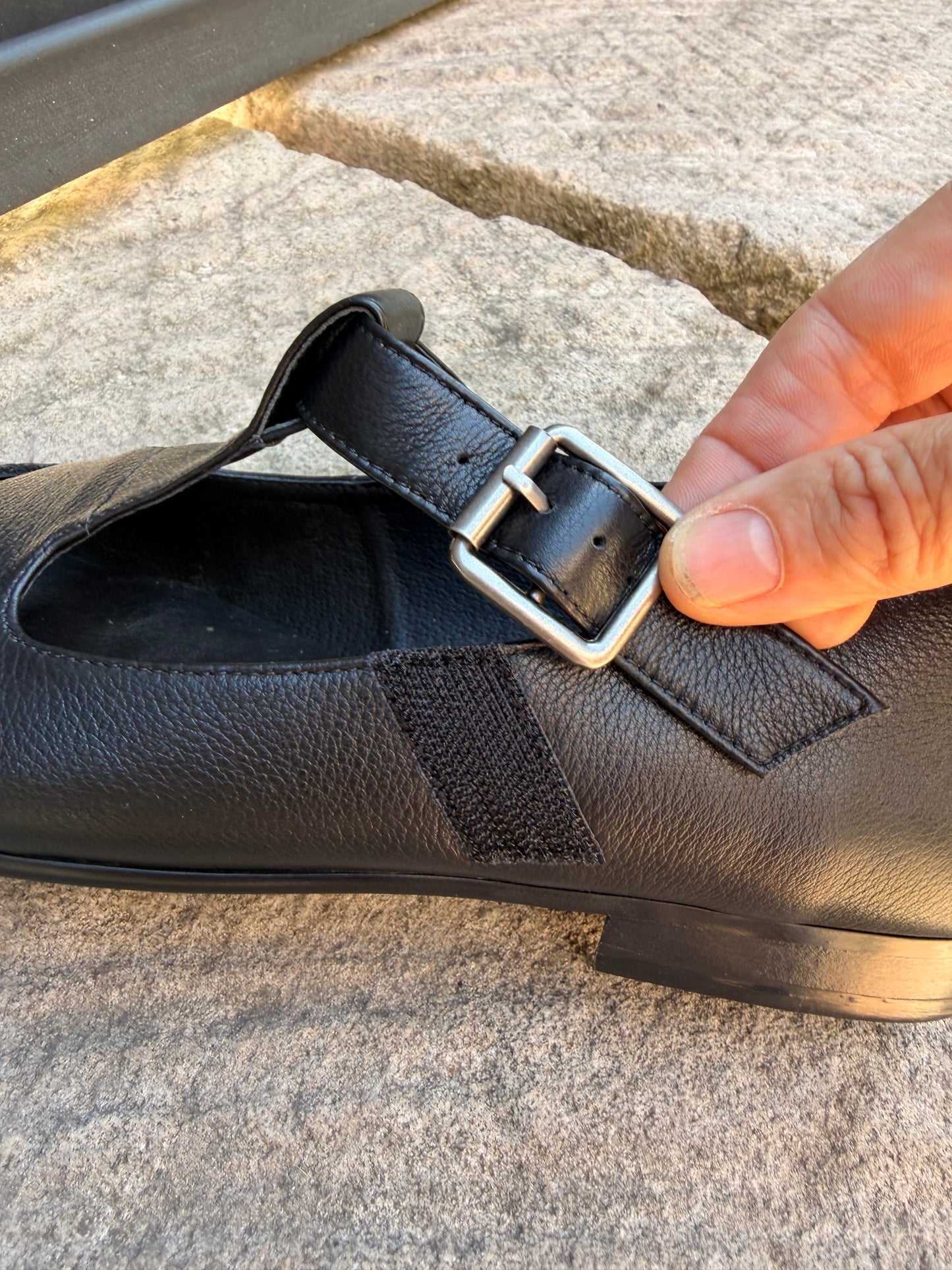 Golfie - Black Leather