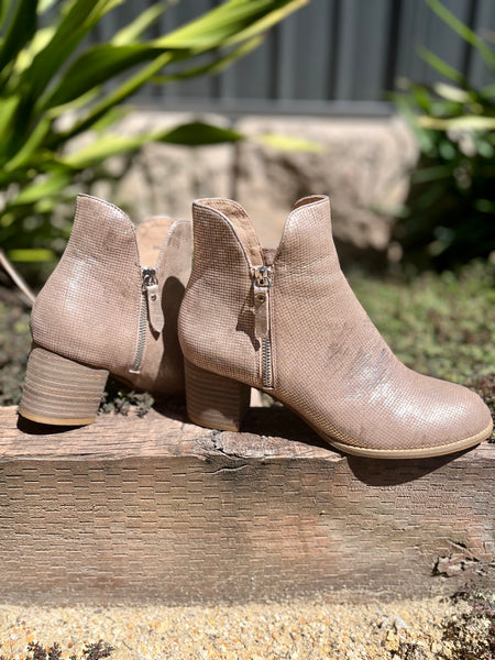 Shiannely Boots - Platino Natural