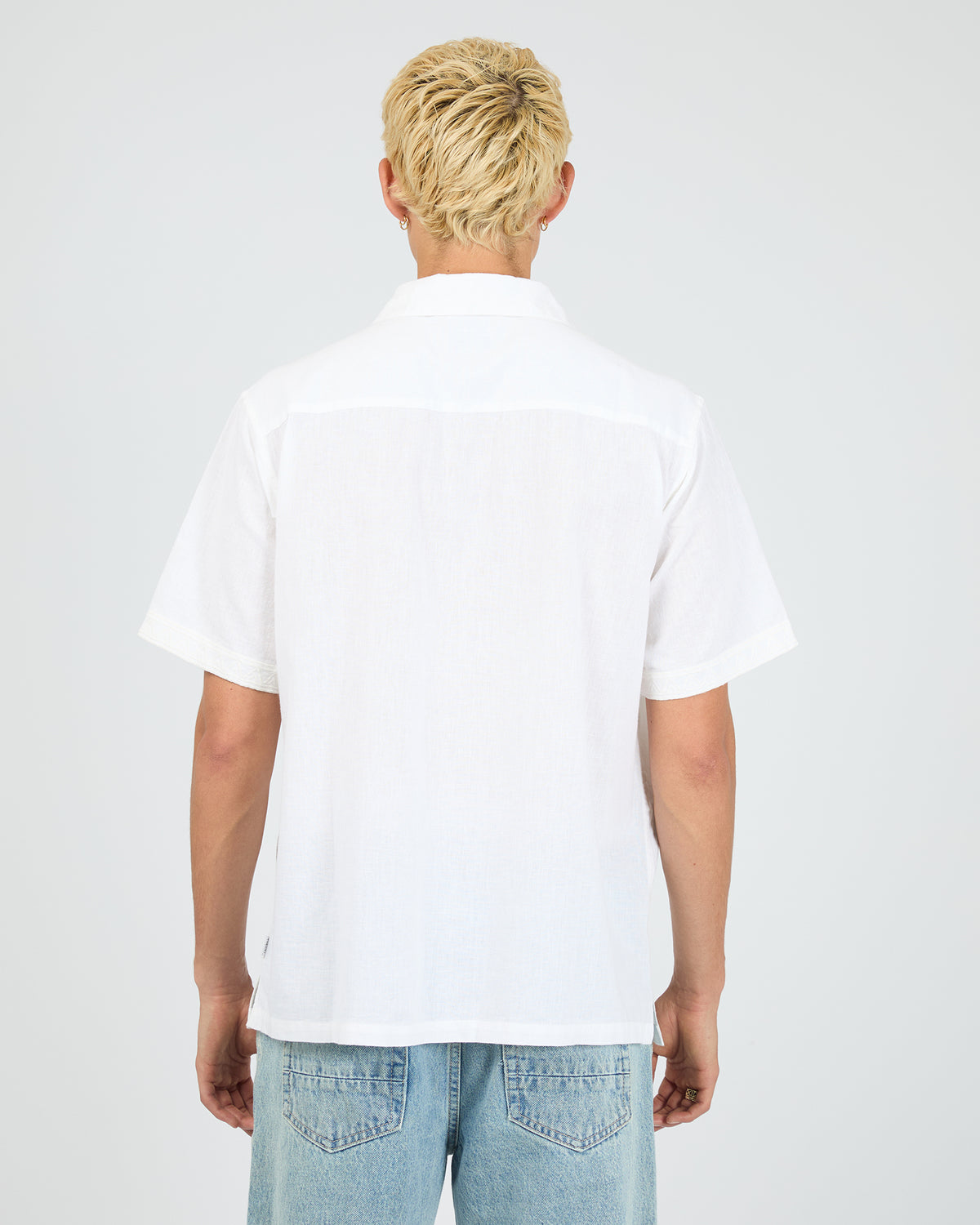 Shores SS Shirt - White