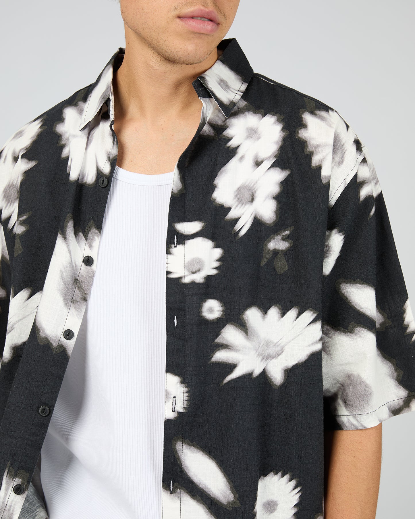 Haze SS Shirt - Black