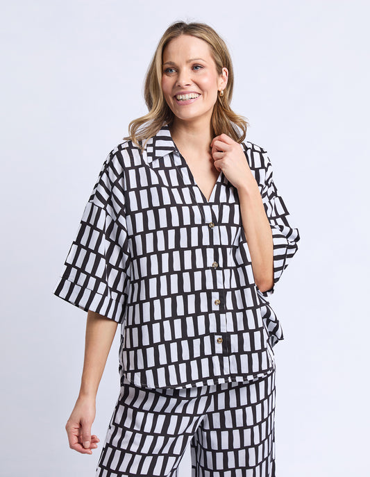 Kivi Shirt - Midnight Abstract Print