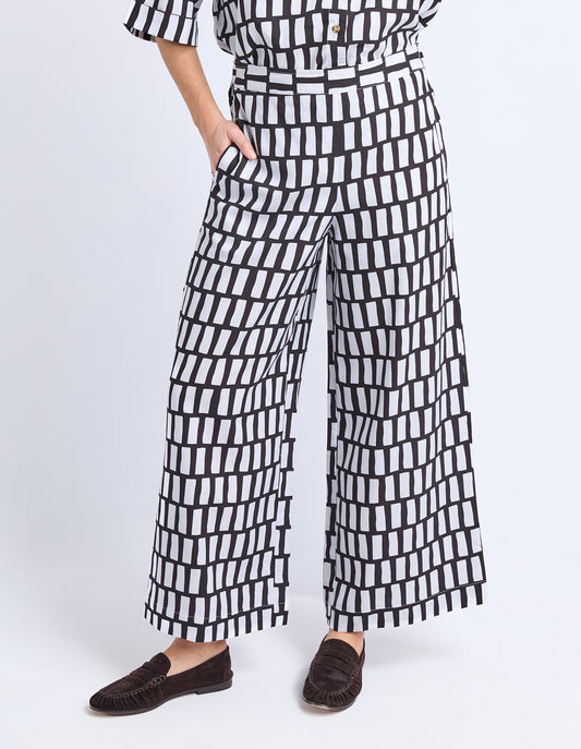 Kivi Pants - Midnight Abstract Print