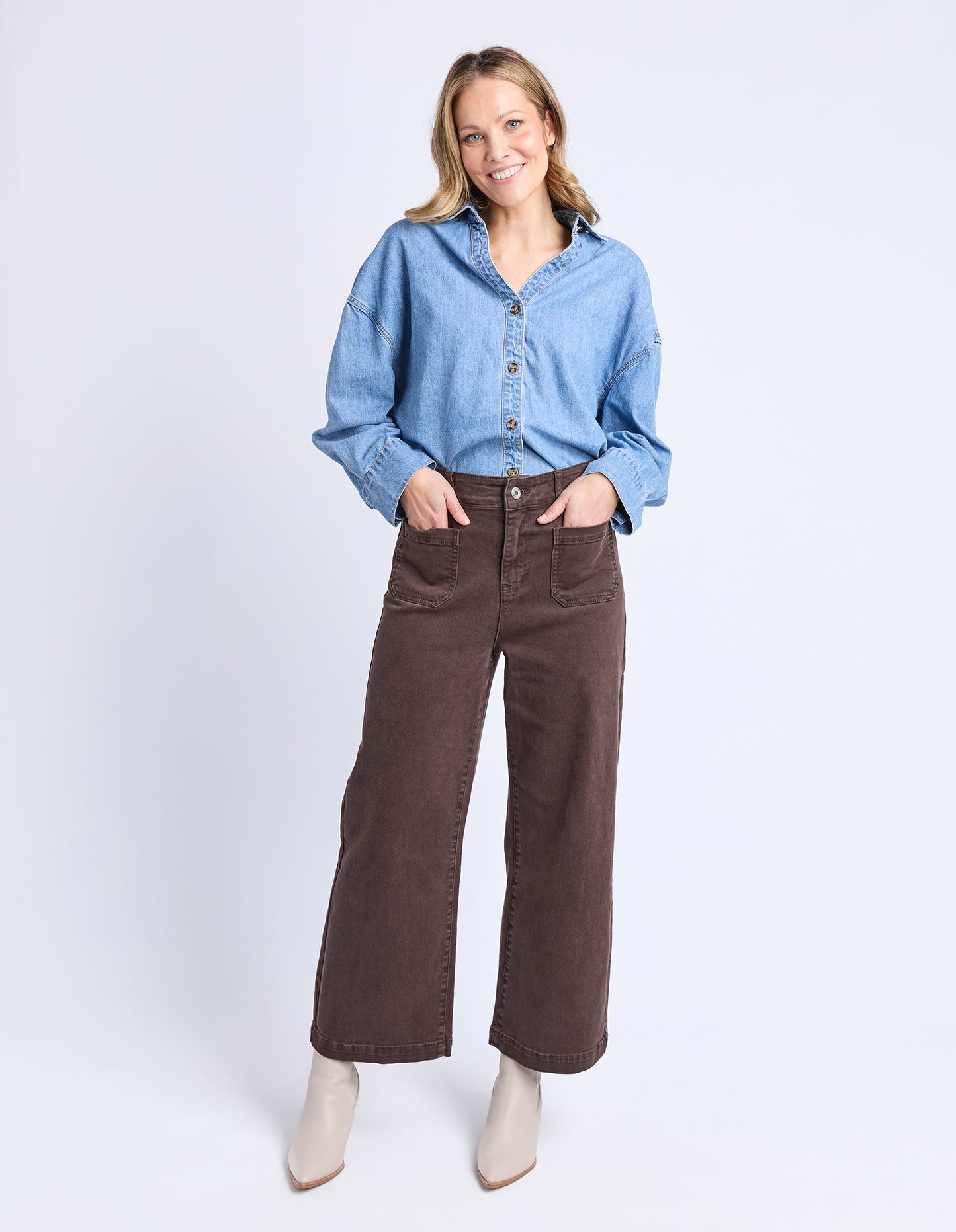 Delphi Front Pocket Jeans - Chocolate
