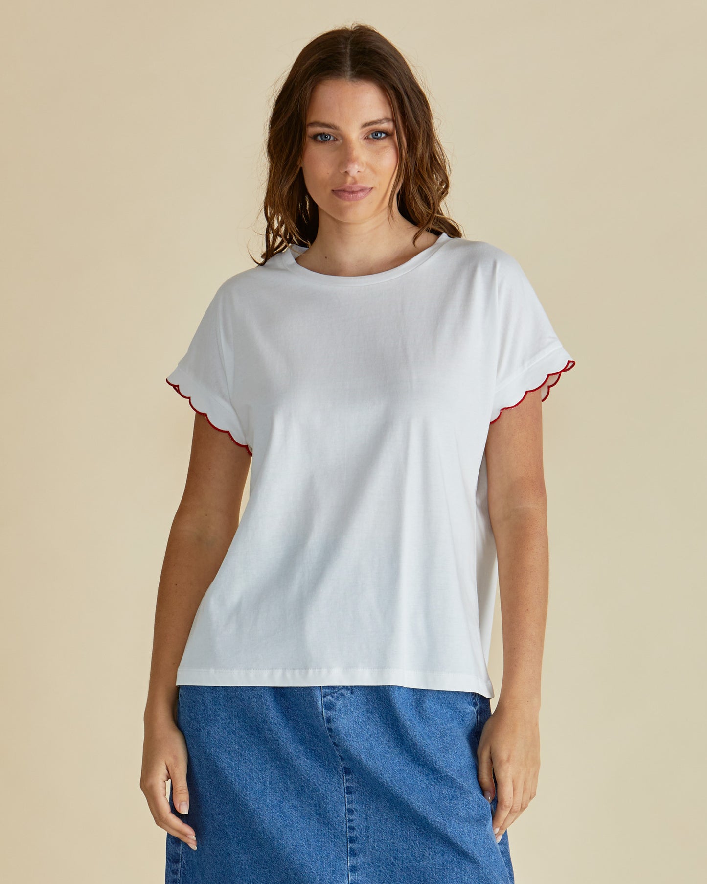 Sloane Scallop Tee - White