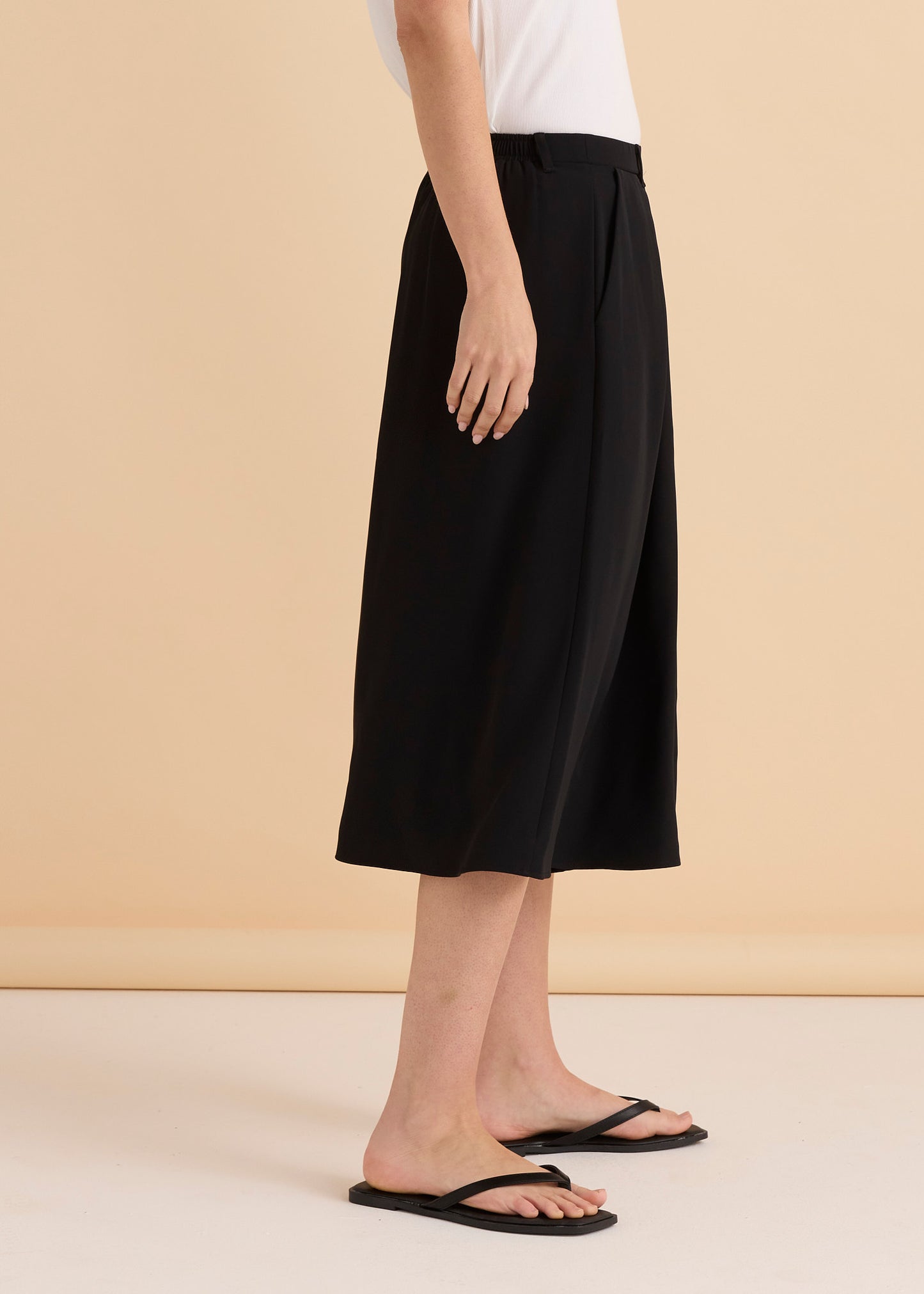 Rae Relax Culotte - Black