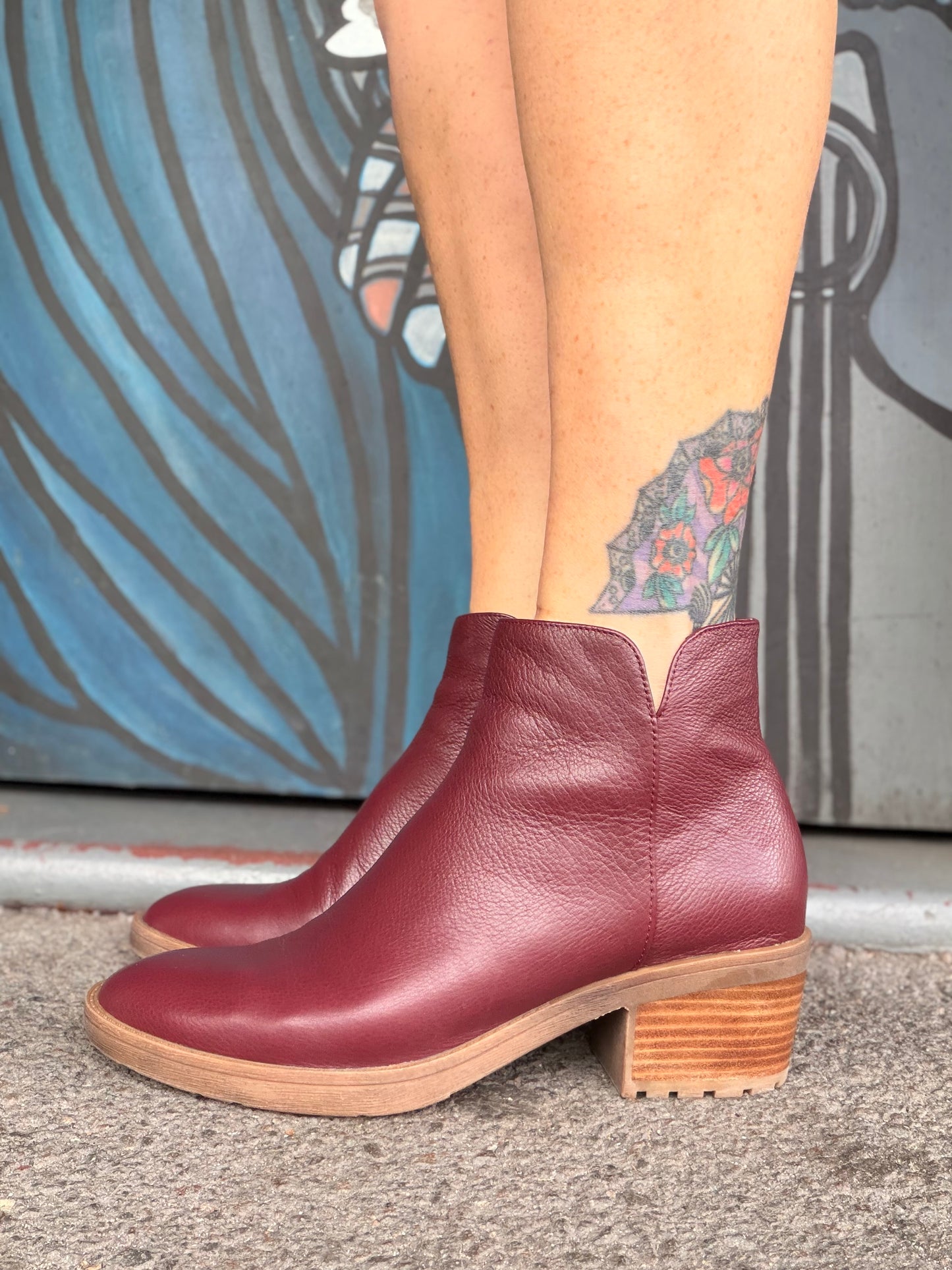 Liem - Burgundy