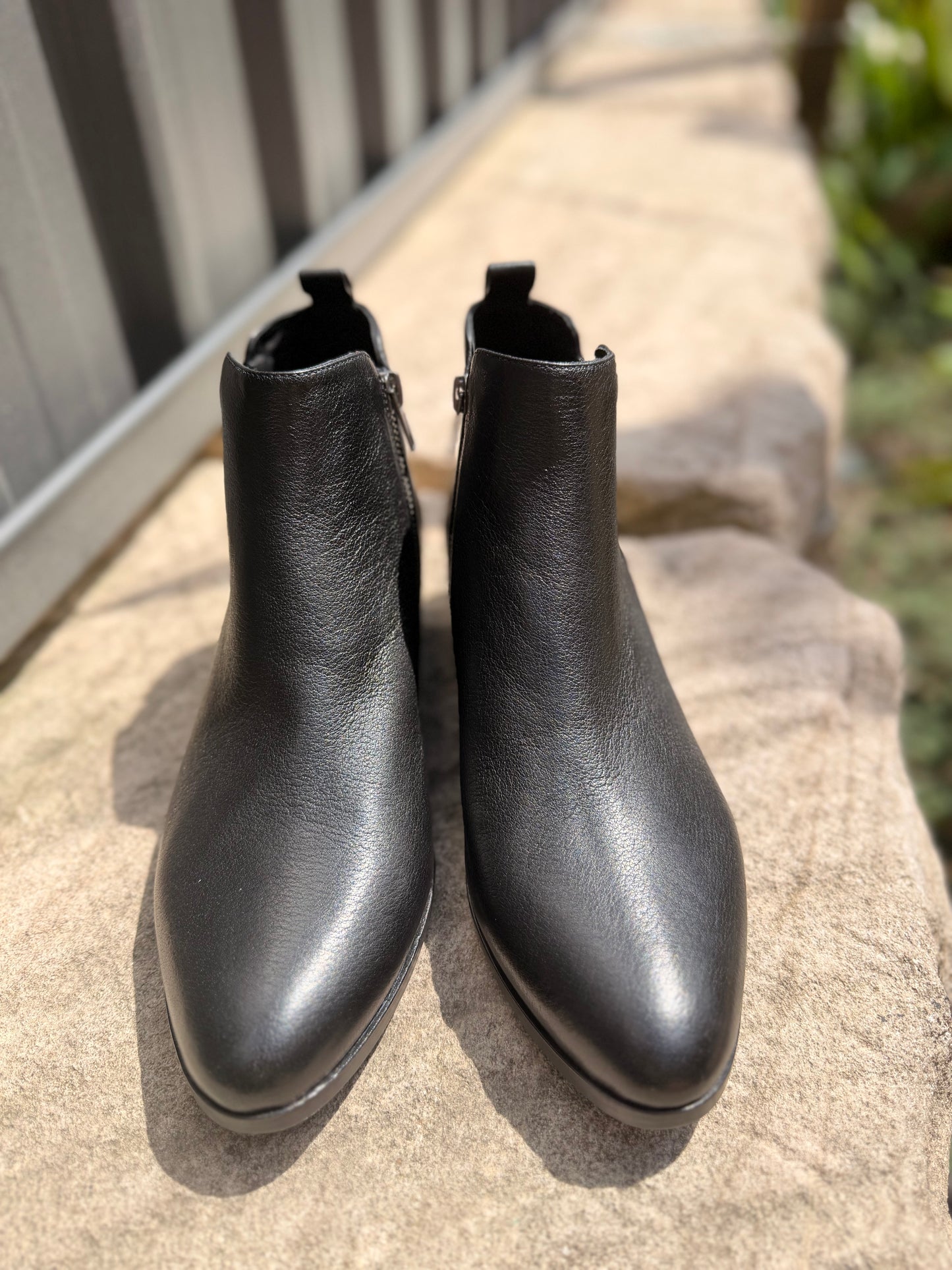 Inflict Boots - Black