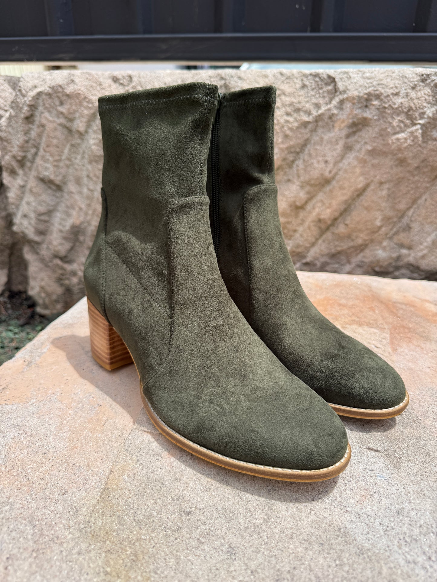 Matveys - Olive Stretch Suede