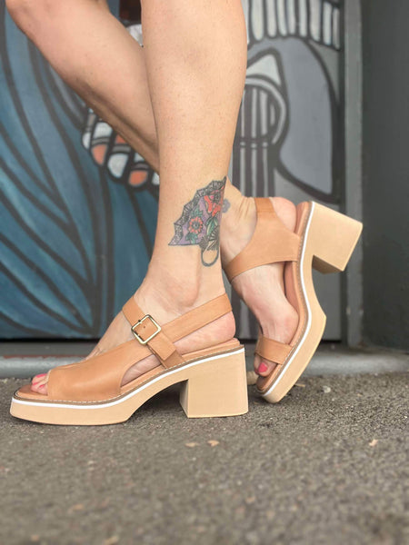 Jopline Wedge Sandals - Tan