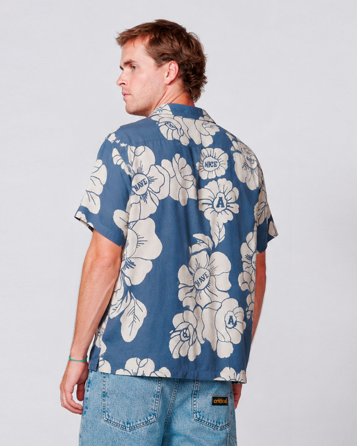 Nice Day Resort SS Shirt - Blue