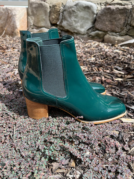 Vepna Boots - Forest Patent Leather